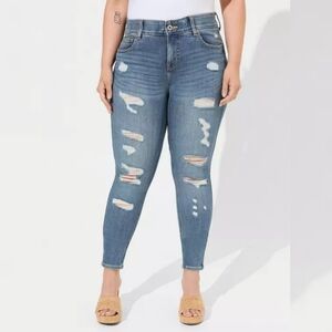 Torrid Bombshell Skinny Premium Stretch High-Rise Destructed Jeans